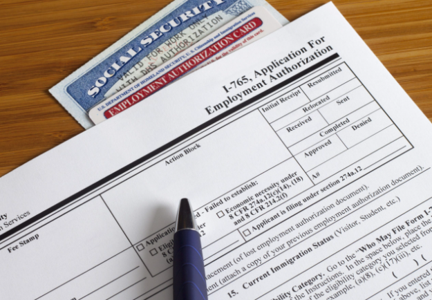 Work permit based on asylum